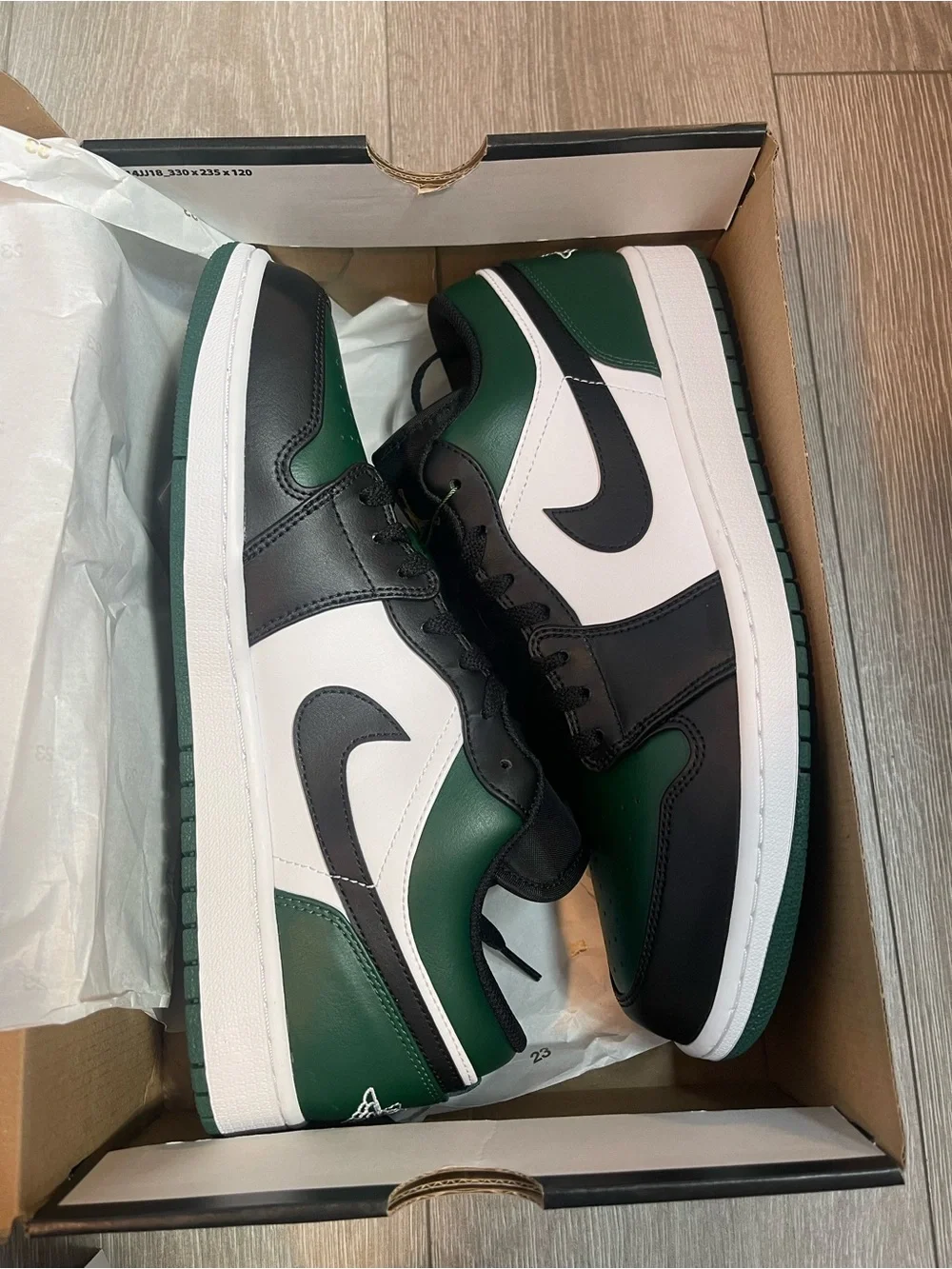 NWT Air Jordan 1 Low Noble Green